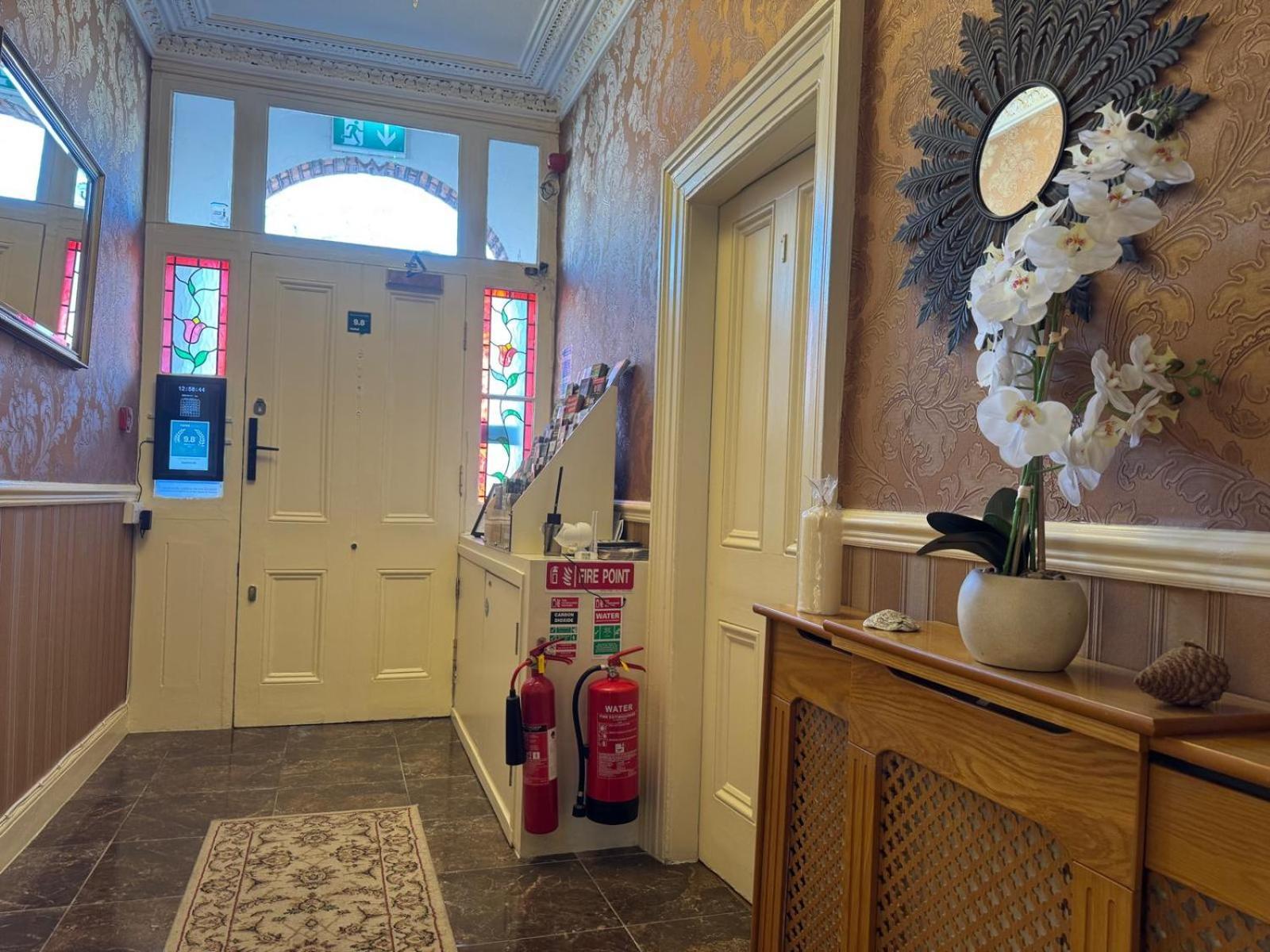 Donnybrook Hall Dublin Ngoại thất bức ảnh
